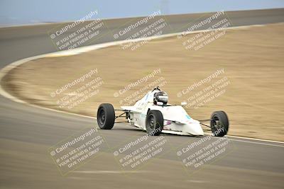 media/Jan-26-2025-CalClub SCCA (Sun) [[cfcea7df88]]/Group 7/Race/